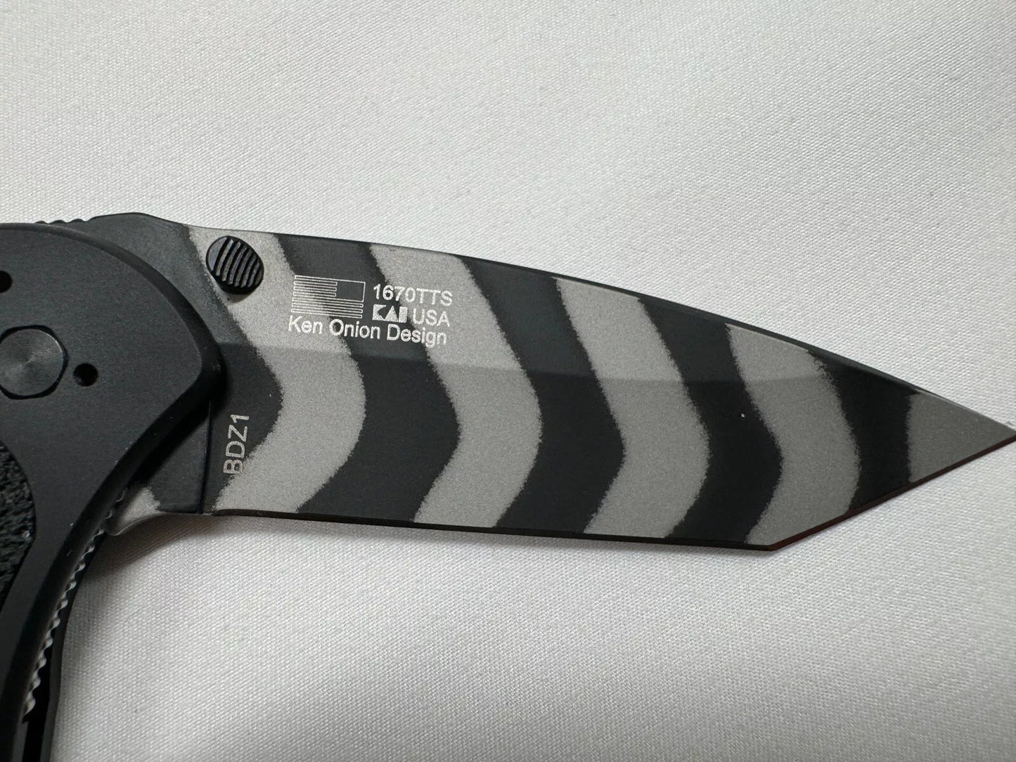 Kershaw Blur Tiger Stripe Assisted Opening Knife
